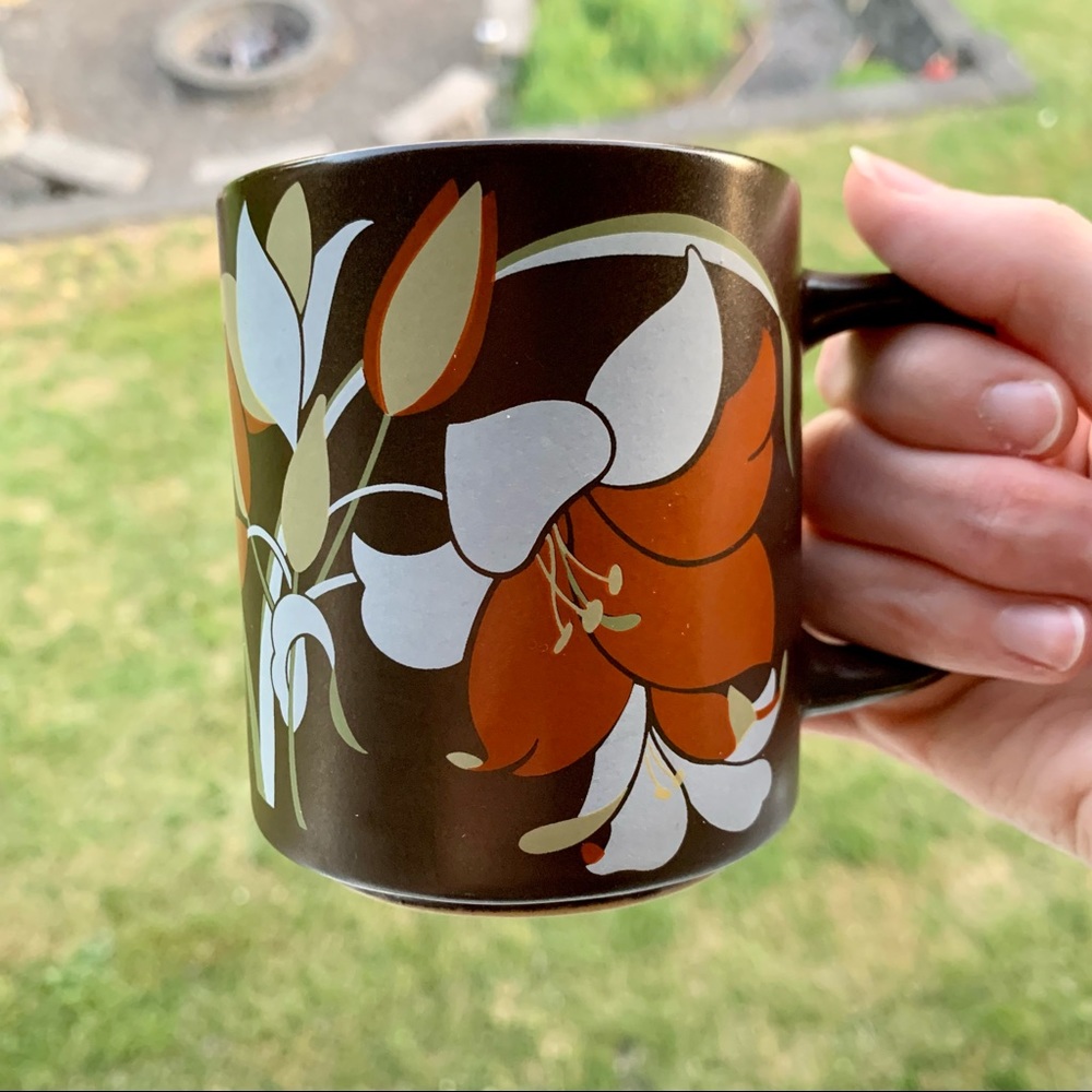 Vintage Brown Floral Mug / Coffee Tea Cup